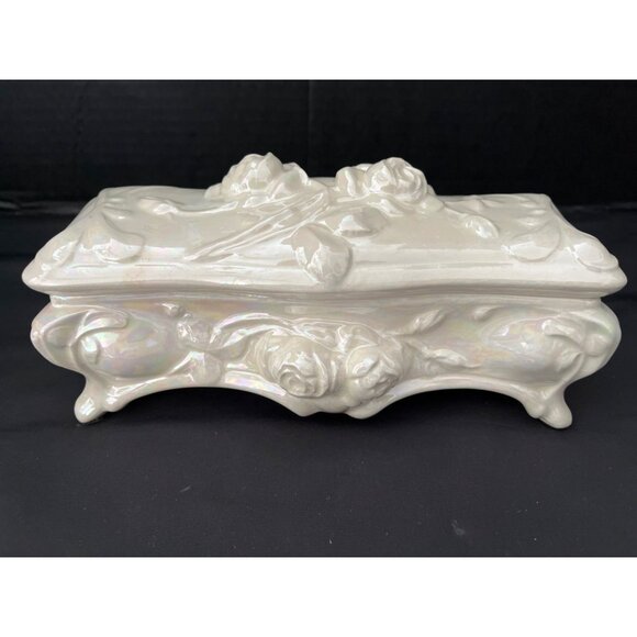 Victorian Creek-Turn #340 Casket Ceramic Lidded Trinket Jewelry Box Shabby Chic - Picture 2 of 8